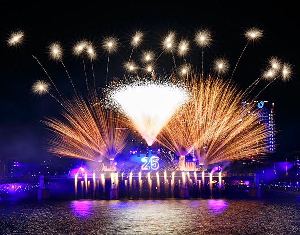 Zündwerk - Pyro Musical - Tag der deutschen Einheit 2015